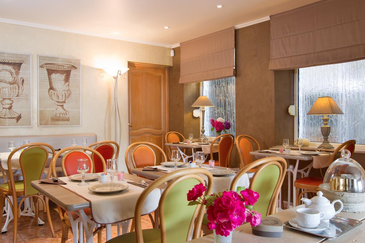 Hôtel Le Roosevelt Givet Buitenkant foto