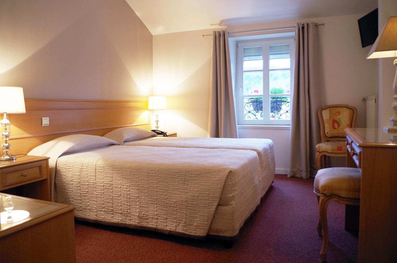 Hôtel Le Roosevelt Givet Buitenkant foto